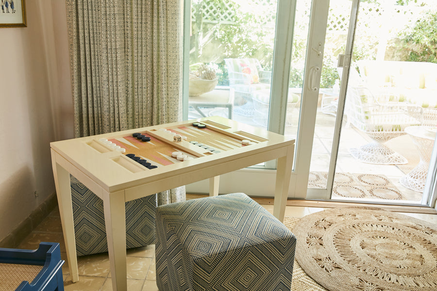 Backgammon Table